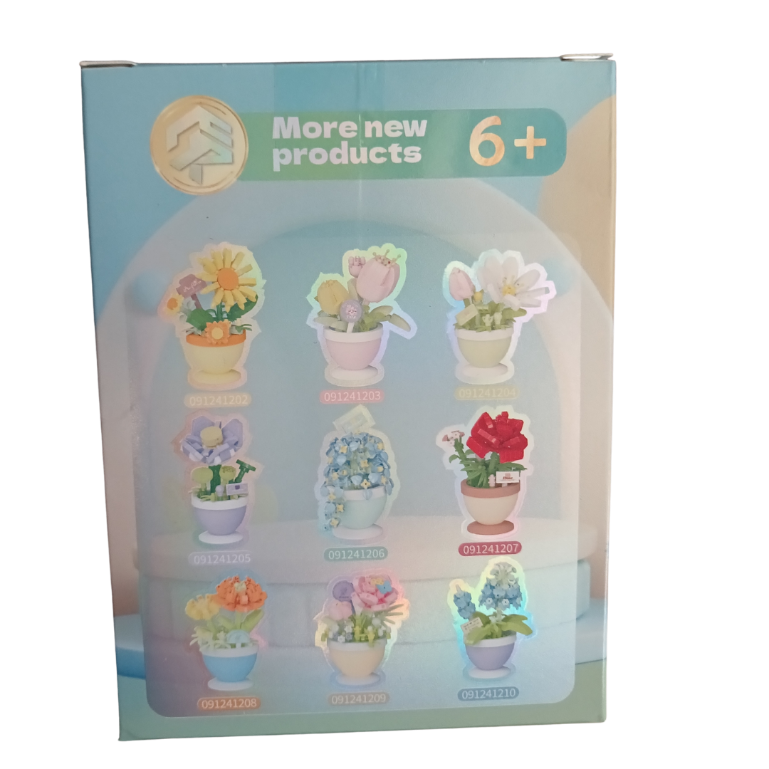 Building block sets featuring a yellow sunflower and a blue hydrangea in decorative pots